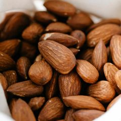 Best Quality Almond Nuts Premium Natural Shelled and Unshelled Fresh Healthy Snack for Cooking Baking and Export - Image 5