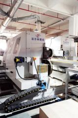 Professional Production Fish-Bone Floor CNC Slotting Machine for Wood Processing - Image 6