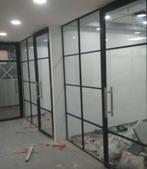 Modular Glass Partition Pattern Plain Shape Rectangular Color Transparent Glass Type Modular Usage/Application Office Thickness all customer - A S Interior