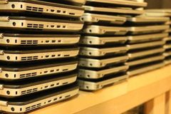 Used Dell Laptops for Sale – All Series Available Grade A, B Quality Good Brand Name Dell Place of Origin UK RAM 4GB / 8GB / 16GB - Image 2