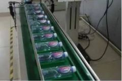 Professional Factory Production Line Application Flying Type Qr Code CO2 Laser Marking Machine for Coke Juice Jam Bottles - Image 3