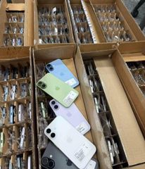 Super Clean GRADE A IPHONE 17 PRO & MAX / IPHONE 16 PRO & MAX / IPHONE 15 PRO & MAX SMARTPHONE - Image 2