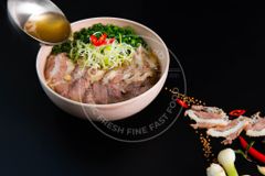 Reasonable Price Vietnam 04 to 06 Serving in 1 box Ready to Eat Beef Noodles 359Gram Made in Vietnam - Image 4