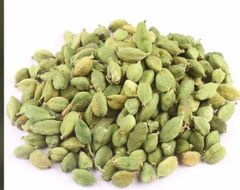 Premium Green Cardamom Pods - Image 1
