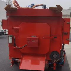 Broken Road Pavement Repair Hot Bitumen Recycle Machine in Highway - Image 6