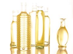 Premium Crude Soybean Oil For Food Processing Cooking Applications And Commercial Oil Production - Image 3