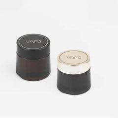 Flawless Radiant Liquid Foundation for a Perfect Glow - Image 5