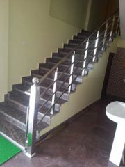 Silver Stainless Steel Staircase Railing, For Home Y 20 Width 3 To 30 Ft Usage Residential Number Of Doors 2 Height 3 To 20 - Image 9