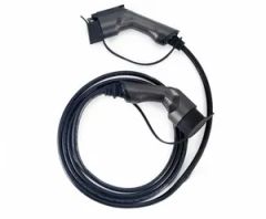 Type 2 Female to Male Plug 32 a Charging Cable Weight 4 Kg Color Black IP Grade 54 Origin China Trademark BESEN Output Current 16A - Image 4