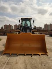 Zl50gn Wheel Loader 5ton Loading Capacity - Image 1