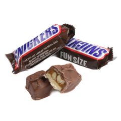 Premium Snickers Chocolate Bar with Caramel Nougat and Roasted Peanuts Bulk Supply for Retail and Wholesale - Image 2