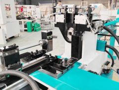 Small CNC Wood Lathes with Automatic Loading Voltage 380V Origin China Trademark Catek HS Code 8465920000 Motor Speed - Image 4
