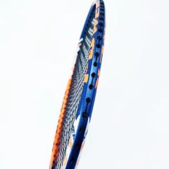 Professional Factory Customized D9 100% Carbon Fiber Badminton Rackets in High Tension - Image 2