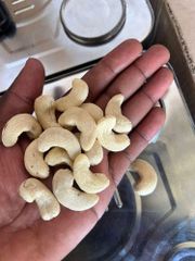 Export Processed Cashews W180 W240 W320 Premium Grade Whole Kernels Clean Fresh High Nutrition Suitable For International Buyers And Bulk Supply Chain Buy Now Fast Delivery Premium Quality Wholesale – product photo 1, product detail gallery