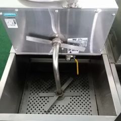 Commercial Use Oil Filter Cart for Kitchen Equipment - Image 4