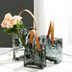 Chic Home Decor Cube Glass Vase Wall Hanging Rectangular Glass Vase with Handle - Image 1
