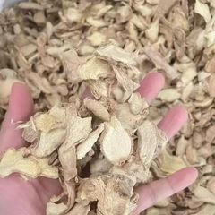 Pure Dried Ginger Root With Warm Spicy Flavor Designed For Cooking Tea Preparation Baking Spice Mixing - Image 1