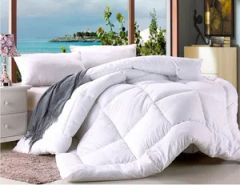 Wholesaler 100% Polyester Custom Solid Summer Microfiber Quilts - Image 1