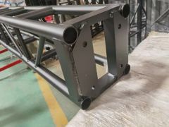 Portable Aluminum Stage Truss for LED Lights and Obstacles. - Image 5