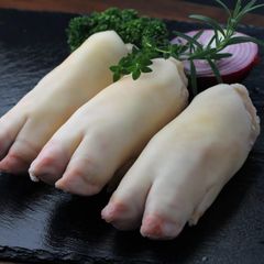 Wholesale Frozen Pork Feet With Excellent Quality Perfect For Soup Recipes Stews Braised Dishes And Traditional Cuisine - Image 1