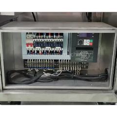 Semi-Automatic Square Bottle Bottle Inside Flushing Bottle Water Cleaning Drying Machine - Image 5