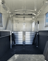 Two Horse Trailers / 2023 4 Star 2+1 gooseneck - Image 5