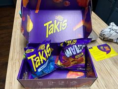 Takis snack chips – product photo 2, product detail gallery
