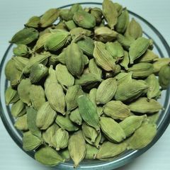 Fresh Green Cardamom Pods Top Quality Cardamom With Strong Fragrance For International Markets And Bulk Supply - Image 3
