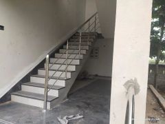 Silver Balcony Ss Staircase Railing, For Residential Color Silver Design Panel Glass Type None Material Ss 304 Position - Image 4