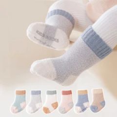 Premium Non-Slip Compression Baby Socks for Spring Adventures - Image 1