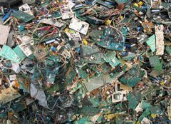 High Quality Circuit Board Scrap / PCB Scrap / Electronic Waste Scrap / Mixed Computer & Electronic Circuit Boards Avail - Image 3