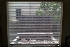 Polycarbonate Rolling Shutter Finish Polished Features Rust Proof Strength Exceptional Type Fully Automatic Impact Resistance - Image 1