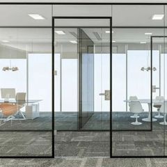 Aluminium Slim Glass Partition Brand Corinzo Pattern Plain Color Transparent Features Slim Glass Partition Country of Origin Made in - Image 4