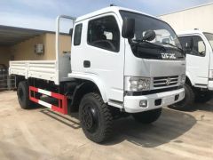 Dongfeng Small 4X4 General Cargo Truck Transport Delivery Truck - Image 2