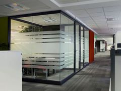 Office Glass Partition Pattern Plain Position Indoor Finishing Swing Color Transparent Shape Rectangular Glass Thickness 10 - Image 3