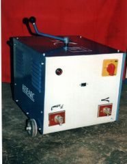 Arc Welding Transformers Portability Wheel Mounted Maximum Current Output 400 Amps Maintenance Requirement Negligible Regulation Type Stepless - Image 1