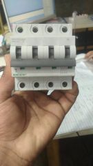 40A 4 POLE MCB SALZER AMPS 40A TYPE L&T POLE 4 POLE BRAND SALZER Rated current 40 A VOLTAGE 240 / - Image 4