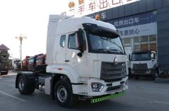 Wholesale Best Seller Hot Selling Sitrak 4X2 6wheel Diesel Vechicles Cargo Truck Van Truck for Sale Low Price - Image 2