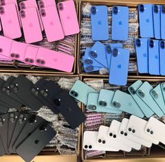 Super Clean GRADE A IPHONE 17 PRO & MAX / IPHONE 16 PRO & MAX / IPHONE 15 PRO & MAX SMARTPHONE - Image 3