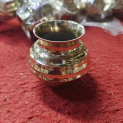 200 mL Brass Lota Kalash, For Home No. of Piece 1 Shape Pot Shape Capacity 200 mL Usage/Application Home Premium Quality Brass - Image 2
