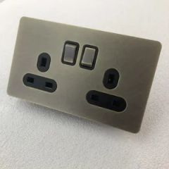 OEM Metal Retro Light Electrical Brass Toggle Wall Switches Socket for Lighting Control - Image 6