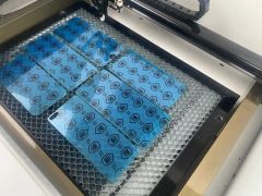 Privacy Mobile Phone Screen Protector Laser Cutting Machine Power 200W Language En/Cn Trademark Daqin Specification CE Voltage - Image 4