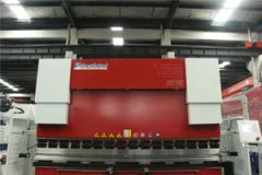 High Precision CNC Press Brake Machine, Da66t Metal Sheet Hydraulic Bending Machine - Image 2