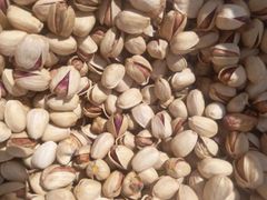 Iranian Pistachio – Fandoghi 30/32 - Image 1