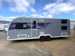 Premium Bailey Pegasus Grande Black Edition Amalfi Luxury Touring Caravan Spacious Interior Excellent Condition - Image 4