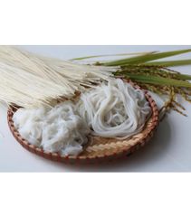 The Best Selling In Vietnam made from pure rice starch 100% rice Vietnam Farm White Rice Noodles - Image 1