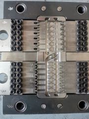 Zinc Alloy Metal Zipper Sliders Hardware Die Casting Machine - Image 5