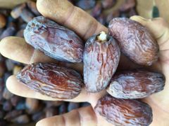 Safawi,sukkari,majdool dates – product photo 5, product detail gallery
