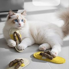 Natural Loofah Cat Toy Size 15 x 6 cm Weight (kg) 0.1 Texture Fibrous Shape Slipper Shape Scent Effect Euphoria And Relaxation - Image 2