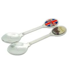 Souvenir Spoon, Gift Spoons (FTSS2554) Trademark FT Origin China Thickness 2.0 Style Fashion Plating Silver Size 4.8 Inches - Image 1